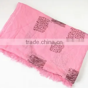 Beautiful 100%polyester Glittering Scarf thumbnail-1