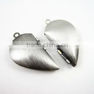 29mm Brass Antiqued Silver Vintage Lover Heart Pairs Photo Locket Pendant Charm Supplies 1133001 thumbnail-3