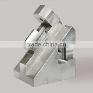 FMC-600/FMC-600T 5-Axis Vertical CNC Machine Center thumbnail-6