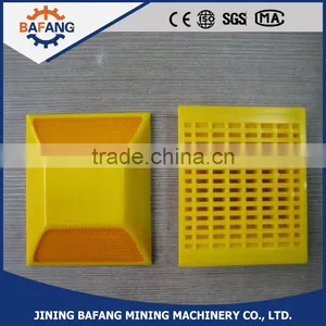 Plastic Traffic Safety Facility Factory Supplier Reflective Spike thumbnail-3