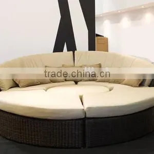 Sun Lounger / Daybed thumbnail-1