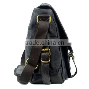 Wholesale School Black Messenger Bags thumbnail-2