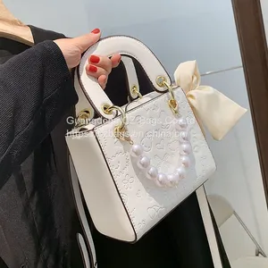 Small Bag Female Summer 2021 New Fashion Portable Small Square Bag High Sense Foreign Style Single Shoulder Messenger Bag Diana Bag thumbnail-2