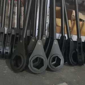 Heavy-duty Ratchet Wrench Custom Heavy Duty CRV Steel Ratchet Socket Wrench Scaffolding Tools Pointed Tail Ratchet Wrench thumbnail-1