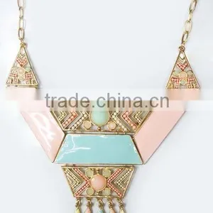 New Arriving Style Casting And Expoxy Fashion Jewelry Necklace thumbnail-1