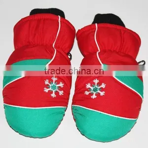 Lady's Skating Glove thumbnail-1