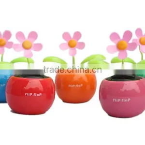 Hot Sale Plastic Shake Solar Toys Flowers for Car thumbnail-2