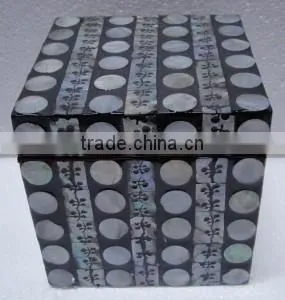 High Quality Best Selling Lacquered Mother of Pearl Rectangle Box thumbnail-1