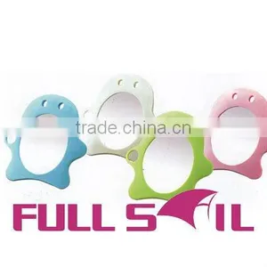 Plastic Frame Cosmetic Mirror thumbnail-1