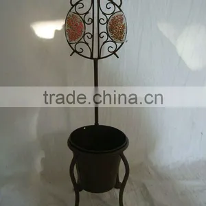 Plant Holder With Insect thumbnail-1