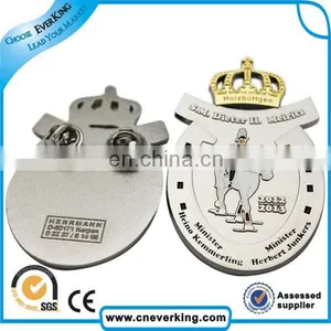 New Arrival Custom Logo Leaf Shape Badge thumbnail-2