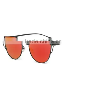 2016 New Arrival Fashion Sunglasses With Golden Frame Glasses Quality Choice thumbnail-5
