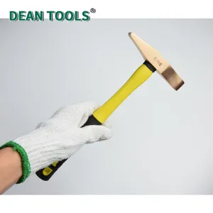 Non-Sparking Scaling Hammer - Beryllium Bronze Alloy, 1000g Head Weight, 300mm Handle Length, Industrial Grade thumbnail-1