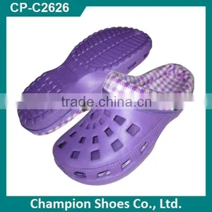 Kinds of Colorful Nursing Clogs With Fur thumbnail-5