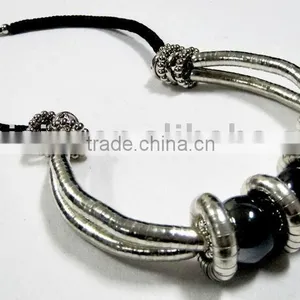 Beaded Snake Necklace thumbnail-1
