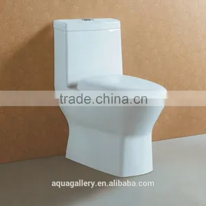 Ceramic Sanitary Ware Toilet thumbnail-3