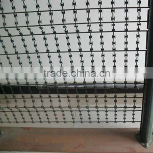 Razor Barbed Wire Mesh Fence( Manufacturer) thumbnail-1