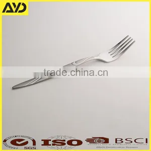 24 Piece Stainless Steel Cutlery Set in Gift Box thumbnail-3