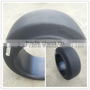 Smooth Pattern 13 Inch Press on Solid Rubber Wheels 13 1/2x5 1/2x8 13.5x5.5x8 for Forklift thumbnail-1