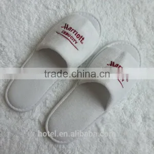 Hotel Slippers With Embroidery Logo thumbnail-2