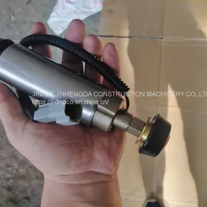 Komatsu Injector Assay 6745-11-3102 PC300LL, PC350LL, SAA6D114E, WA430 INJECTOR thumbnail-1