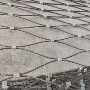 China Protective Net Garden Fence Safety Fence Weaving Mesh Decorative Wire Mesh thumbnail-4