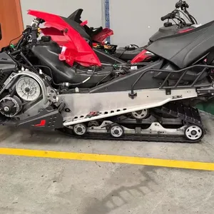 Gasoline Snowmobile Children 150cc 180cc 200cc 300cc 700cc Adult Snowmobiles Cross-country Skiing on Ice thumbnail-4