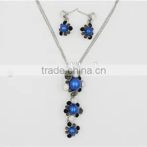 Popular Blue 3 Flowers Pendant Necklace Fancy Necklace and Earring Fashion Jewelry Set thumbnail-2