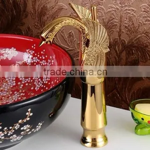 Artistic Tall Goden Bathroom Swan Basin Faucet,single Lever Mixer Tap QH3049HG thumbnail-1