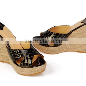 2016 Black Designer Wedges Sandals Big Size Wedge Slippers for High Fashion Ladies thumbnail-1