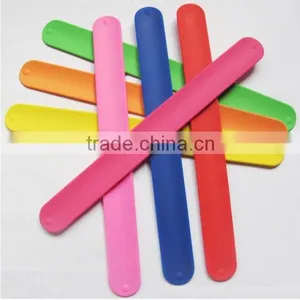2015 New Slap Silicone Wristband thumbnail-2