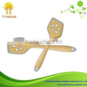 Eco-friendly Food Grade 3 Piece Silicon Spatula Set thumbnail-4