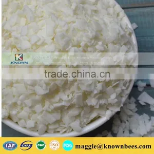China Supplier Wholesale 100% Pure Soy Wax Flakes for Cup Wax thumbnail-1