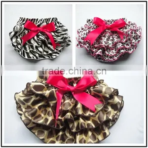 Polk Dots Baby Underwear Wholesale Knit Ruffle Diaper Cover Infant Bloomers thumbnail-6