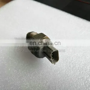 Pressure Switch 4990004441 Pressure Thrust Sensor 499000-4441 for KOMATSU thumbnail-1