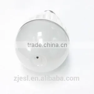Chinese Factory A60 10W Led Lantern E27 Led Bulb thumbnail-4