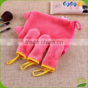 Custom Remover Fingerstall Mitt Makeup Set thumbnail-1