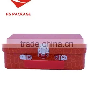 Paperboard Suitcase thumbnail-1