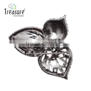 Custom New Popular Jewellry Hollow Alloy Golden and Gun Black Leaf Brooch Jewelry thumbnail-2