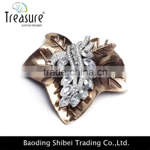 2015 Wholesale Fashion New Model Hot Selling Maple Shape Rhinestone Alloy Brooch thumbnail-4