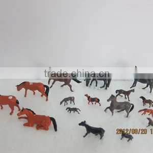 Miniature Plastic Model Animal for HO Scale, 1/87 Scale Resin Plastic Artificial Model Horse thumbnail-1