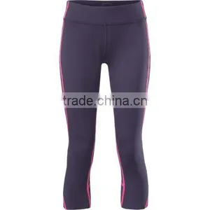 Workout Clothing Sportswear Made of Spandex and Nylon Fabric Breathable Yoga Pant thumbnail-3