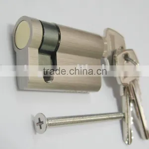 Brass Cylinder Lock thumbnail-1