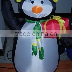 Christmas Penguin thumbnail-1