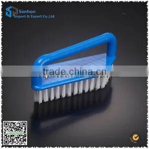 Houseware Plastic Scrub-brush thumbnail-1