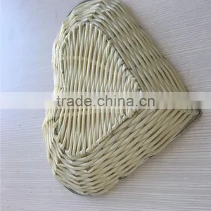 Wholesale Handmade Heart Shape Plastic Fruit Baskets thumbnail-4