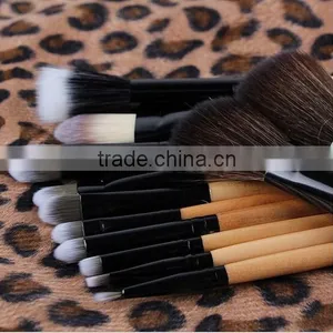 Cosmetics Wholesalers Market Private Label Professional Makeup Brush With Sexy Leopard Bag thumbnail-3