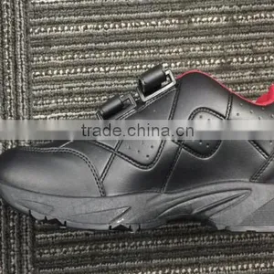 Black White Color Shoe Cheap Man Sports Shoes Stock Bulk thumbnail-3