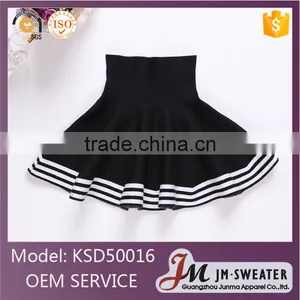 Fashion Design Girls Winter Black Pleated School Uniform Mini Skirts thumbnail-1