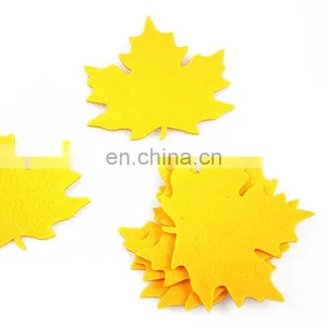 Various Colors Thanksgiving Maple Leaf Felt Drink Coaster Set for Autumn thumbnail-3